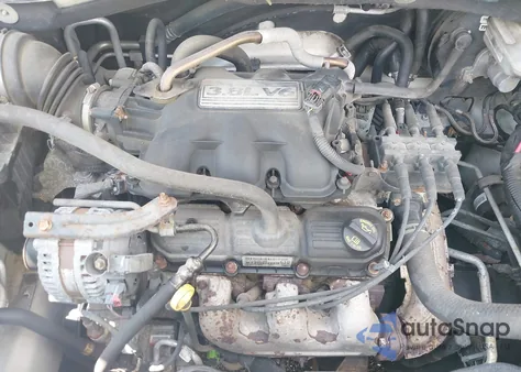 2009 Chrysler Town & Country Touring из США, поврежденный, VIN 2A8HR54139R617896